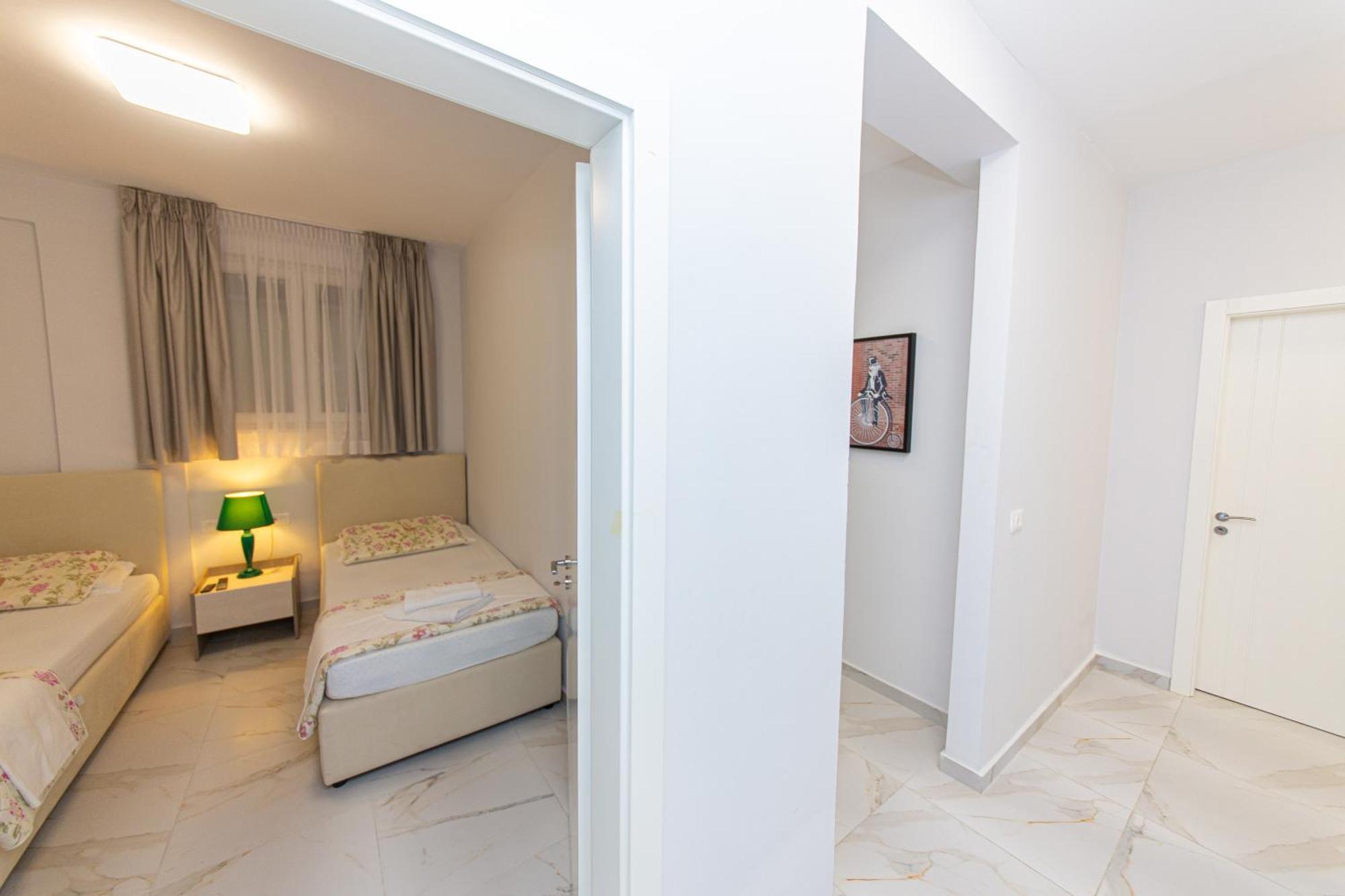 Luxury Villa 2 Vlorë 外观 照片