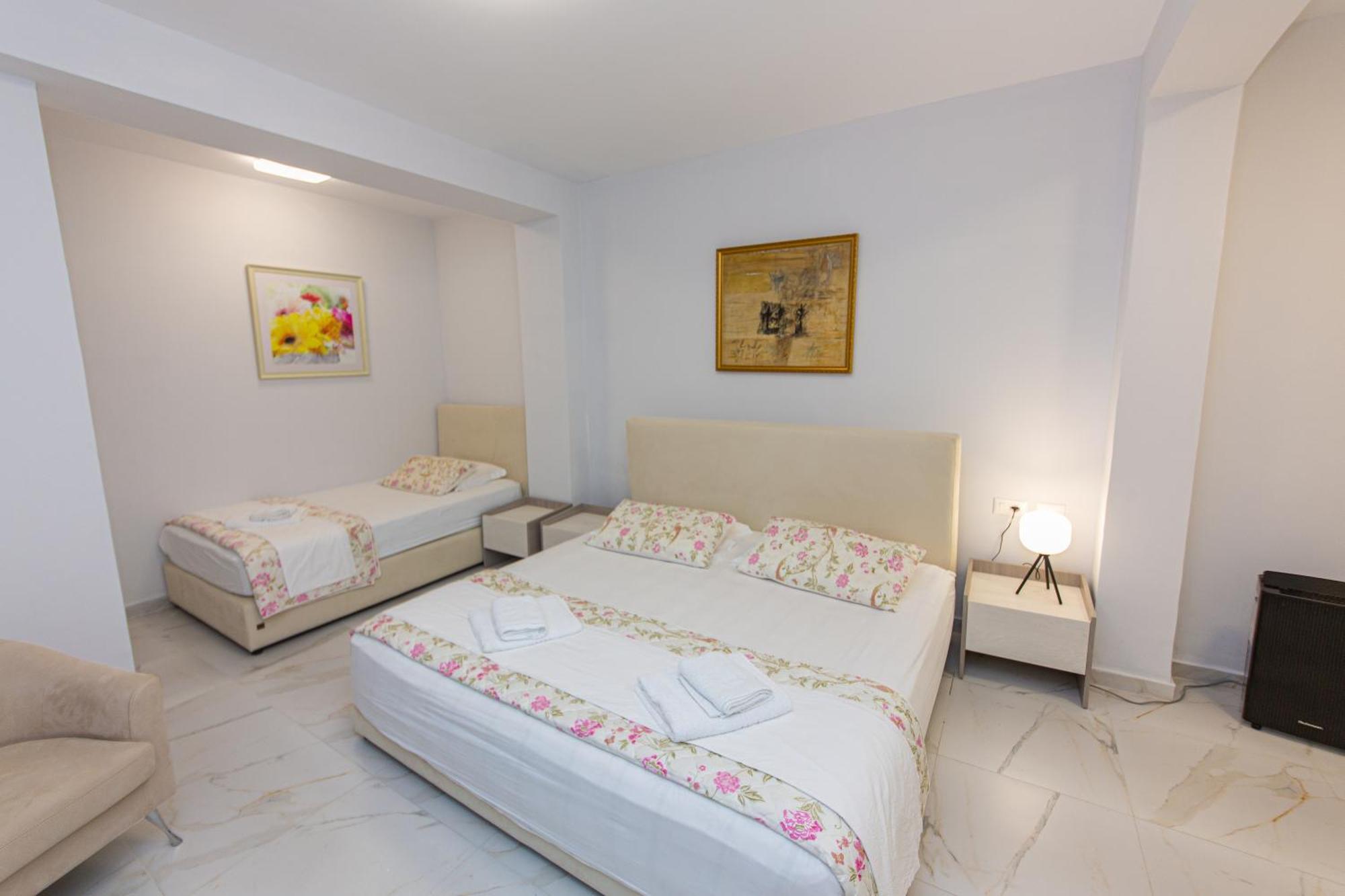 Luxury Villa 2 Vlorë 外观 照片